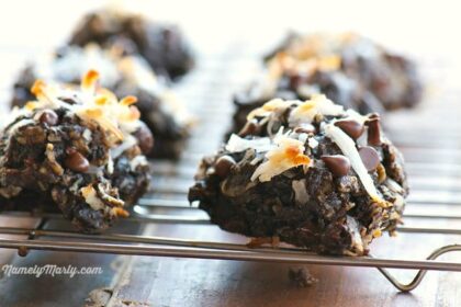 It's Homemade Cookies Day! Try These Yummy Vegan Cookies by Mayim Bialik and Other Superstar Bakers