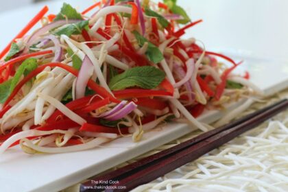 What's the Ideal Way to Eat Throughout the Day? A Look at the 'Light to Heavy' Method