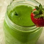 Dandelion Green Smoothie [Vegan] – One Green Planet