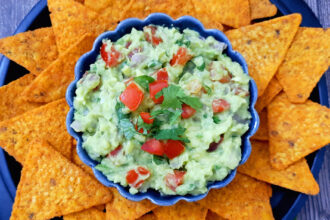 Fresh and Chunky Guacamole Recipe