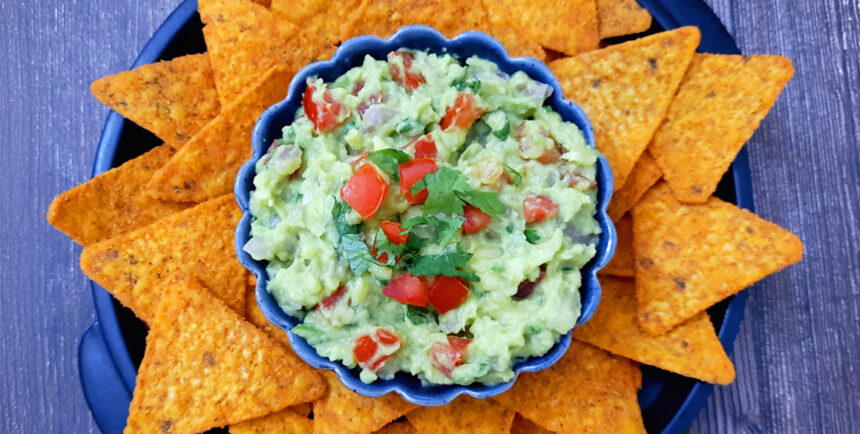 Fresh and Chunky Guacamole Recipe