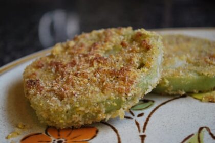 Fried Green Beer Tomatoes [Vegan] – One Green Planet