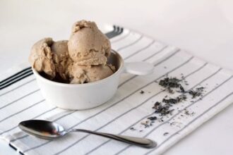 Lavender Coconut Ice Cream [Vegan] – One Green Planet