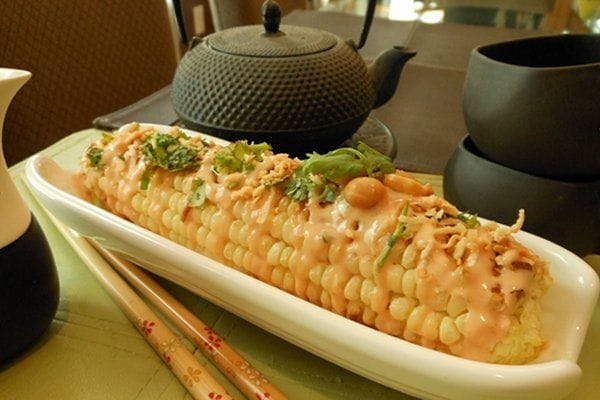 Charred Corn on the Cob With Thai Chili-Lime Mayo [Vegan] – One Green Planet
