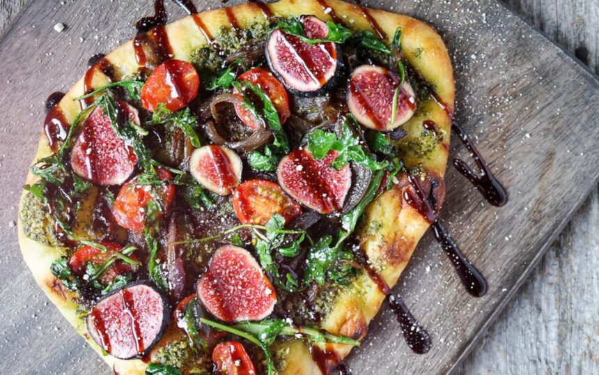 Fig and Caramelized Onion Flatbread [Vegan] – One Green Planet