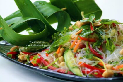 Crunchy Vietnamese Vermicelli Salad [Vegan] – One Green Planet