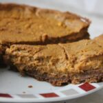Pumpkin Pie With Speculoos Crust [Vegan] – One Green Planet