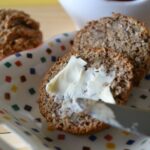 Sugar-Free Banana-Date-Flax Muffins [Vegan] – One Green Planet