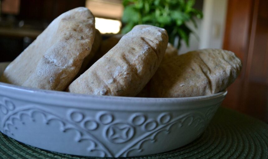 Easy Whole Wheat Pita Bread [Vegan] – One Green Planet