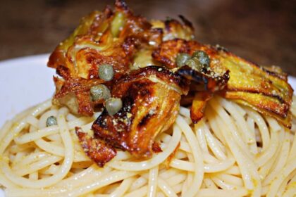Fried Artichokes Over Lemon Butter Pasta [Vegan] – One Green Planet