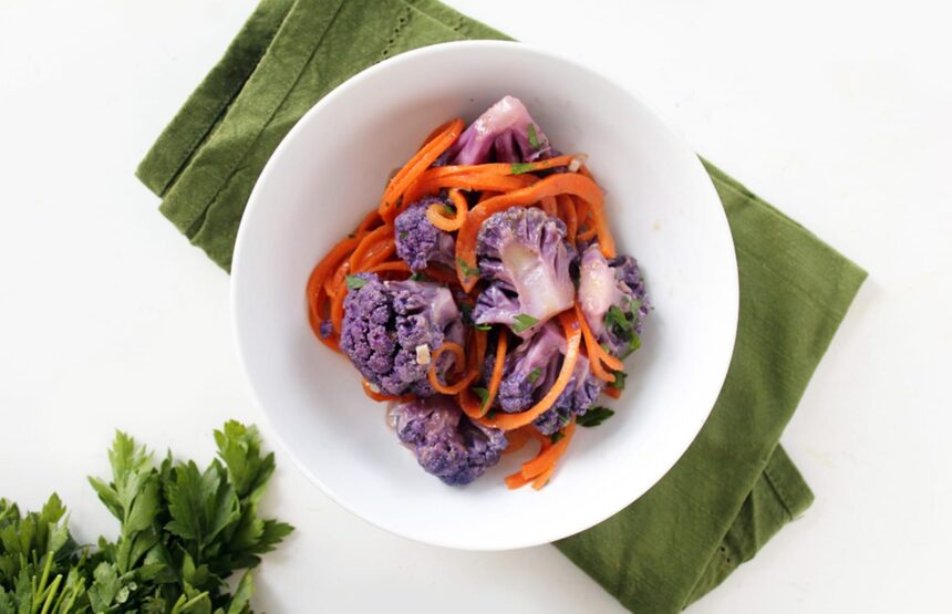 Purple Cauliflower Thai Green Coconut Curry With Carrot Noodles [Vegan] – One Green Planet
