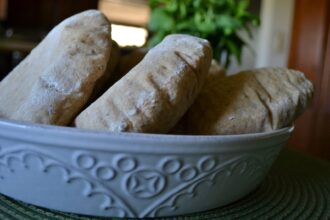 Easy Whole Wheat Pita Bread [Vegan] – One Green Planet