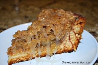 Cinnamon Roll Apple Pie [Vegan] – One Green Planet