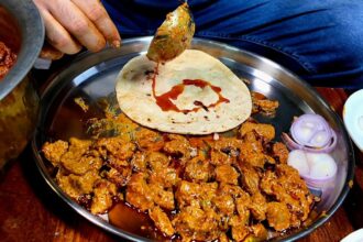 Soyabean Kadai Masala | Ek Dum Restaurants Jaisi Nutri Soya Bean Recipe | Soya Bean Recipe