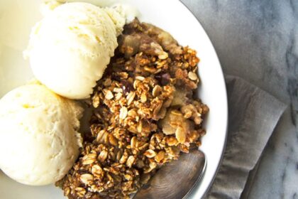 Pecan Pear Crumble [Vegan, Gluten-Free] – One Green Planet