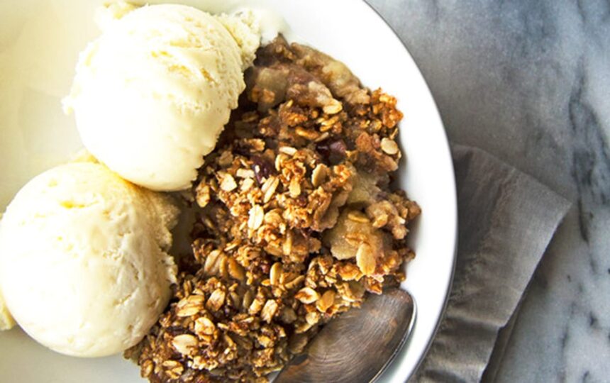 Pecan Pear Crumble [Vegan, Gluten-Free] – One Green Planet