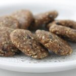 Heart Healthy Raw Pecan Spice Delight Cookies [Vegan] – One Green Planet