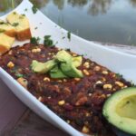 Red Quinoa and Black Bean Beer Chili [Vegan] – One Green Planet