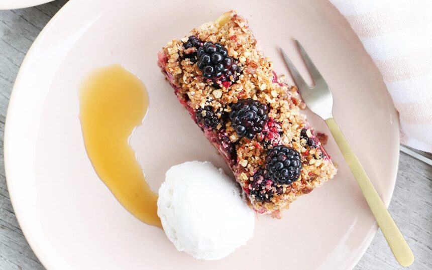 15 Delicious Dairy-Free Crumble Recipes for Fall – One Green Planet