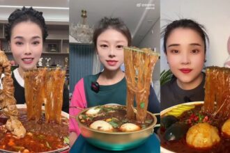 ASMR Chinese Food Eating Glass Noodles + EGGS + boiled With Sauce Mukbang 🌶️ 중국 먹방면