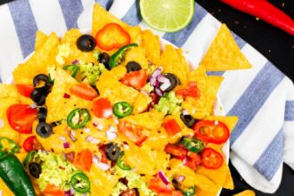 Autumn Nachos With Pumpkin Queso Dip [Vegan] – One Green Planet