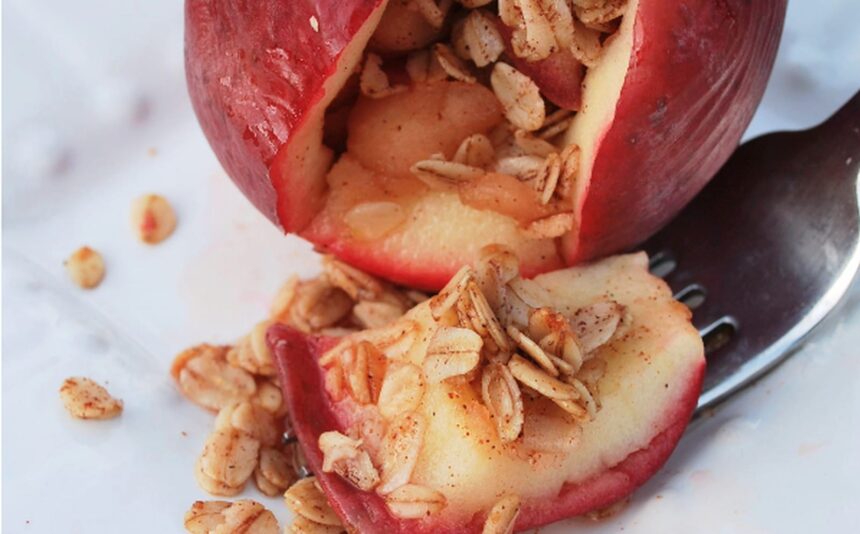 Apple Pie Stuffed Apples [Vegan] – One Green Planet