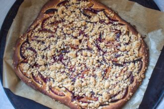 Bavarian Plum Cake Recipe [Vegan] – One Green Planet