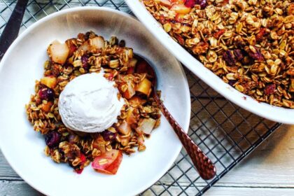 Apple Pear Cranberry Gingerbread Crisp [Vegan, Gluten-Free] – One Green Planet