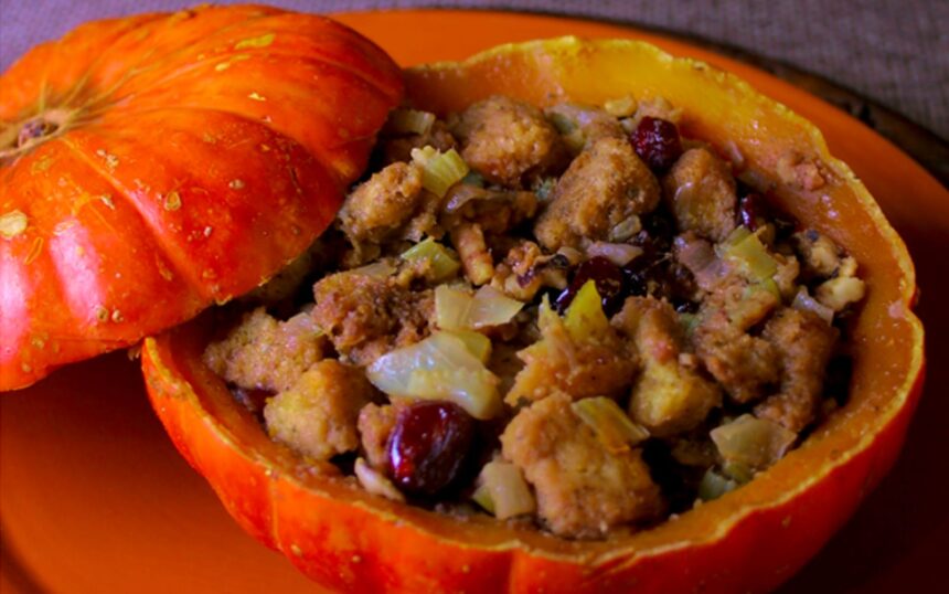 Thanksgiving Stuffing [Vegan] – One Green Planet