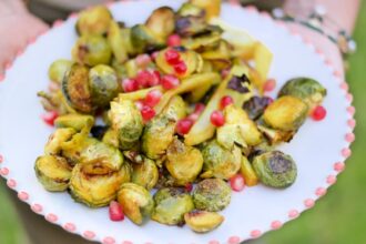 Roasted Brussel Sprouts with Fennel and Pomegranate Seeds [Vegan] – One Green Planet