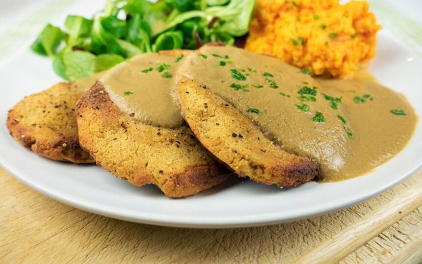 15 Vegan Thanksgiving Dishes Perfectly Paired with Gravy! – One Green Planet