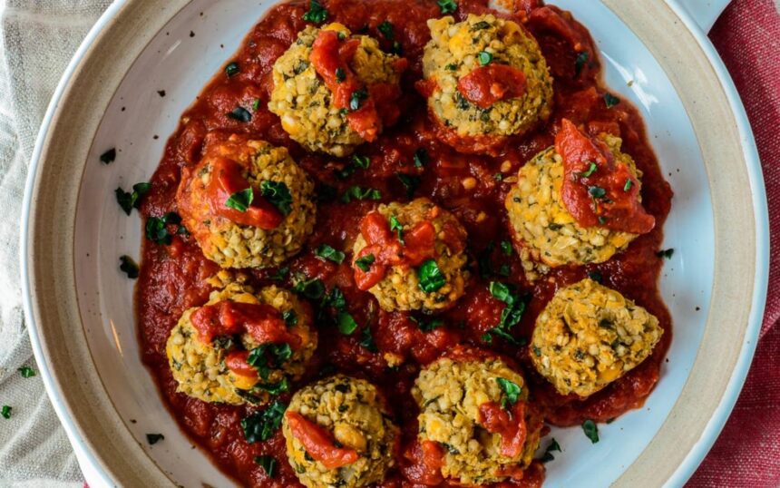 15 Protein-Packed Vegan Thanksgiving Entrees That Wow – One Green Planet