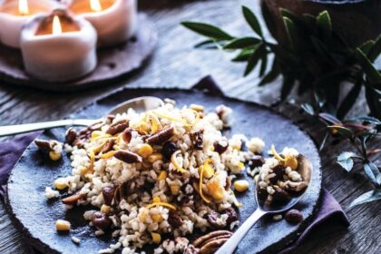 Thanksgiving Inspired Rice [Vegan] – One Green Planet