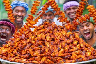 GRILLED CHICKEN WINGS | Juicy BBQ Chicken Wings Grilled in Village | Smoky Charcoal Chicken Recipe