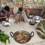 A Village Mother and Son Cook Delicious PRAWNS CURRY with PUI SHAK for Lunch