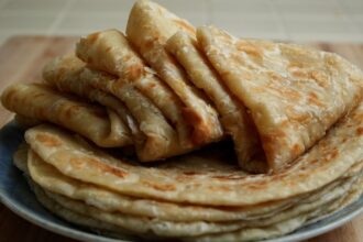 How to make Soft and Fluffy Chapati | Soft Layered Chapati | Paratha | Roti