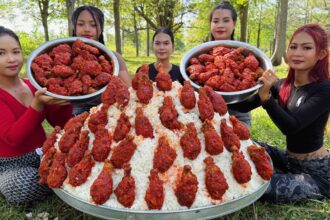 Amazing cooking chicken leg crispy with rice and chili sauce recipe in my countryside