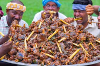 MUTTON NALLI PEPPER FRY | Mutton Bone Marrow Recipe Cooking in Village | Hot Spicy Mutton Recipe