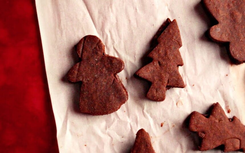 Christmas Chocolate Sandwich Cookies [Vegan, Gluten-Free] – One Green Planet