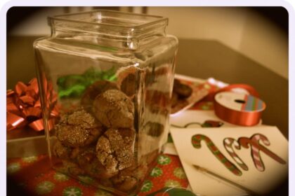 Molasses Crinkles [Vegan] – One Green Planet