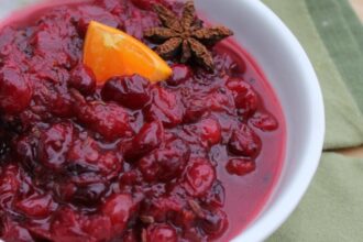 Cranberry and Clementine Chutney [Vegan] – One Green Planet