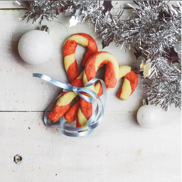 Candy Cane Shortbread [Vegan] – One Green Planet