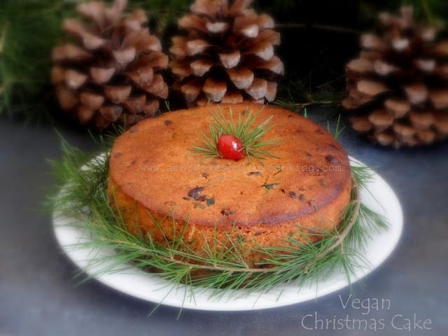 Traditional Christmas Cake [Vegan] – One Green Planet