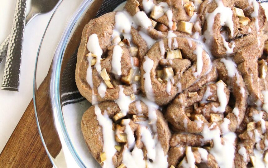 Apple Cinnamon Rolls With Maple Vanilla Icing [Vegan] – One Green Planet