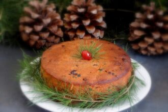 Traditional Christmas Cake [Vegan] – One Green Planet