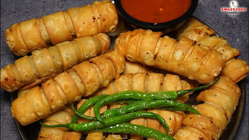 Ramadan Special Recipe Aloo Samosa Roll | Iftar Recipes 2026 by Smiley Food | Easy Samosa Folding