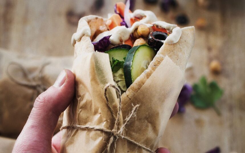 Try These 10 Veggie Wraps for a Wow-Worthy Lunch! – One Green Planet