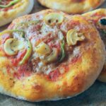 Mini Vegan Party Pizzas – One Green Planet