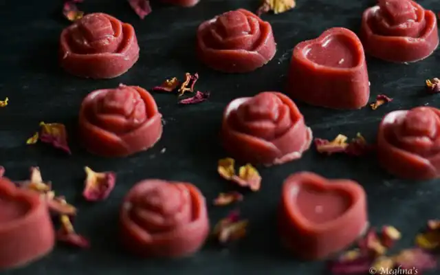 How to Make an Edible Strawberry Rose for Valentine’s Day [VIDEO] – One Green Planet