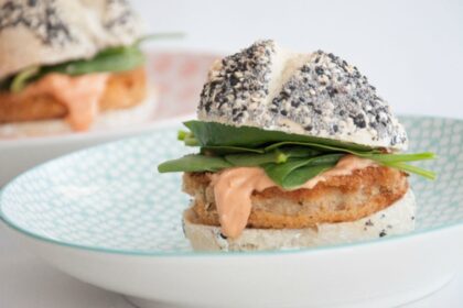 Kohlrabi Schnitzel Burger [Vegan] – One Green Planet